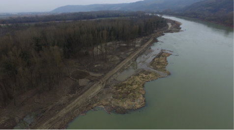 Après travaux Vue aérienne du site vers l’aval après suppression des casiers © Réserve naturelle des Ramières (par drone)